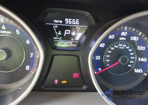 2016 Hyundai Elantra Value Edition z USA, uszkodzony, nr VIN 5NPDH4AE3GH681408